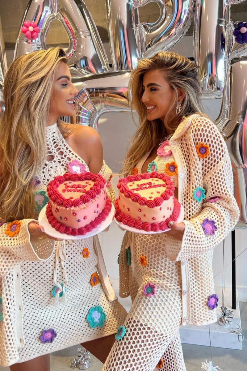 CROCHET VEST FLOWERS