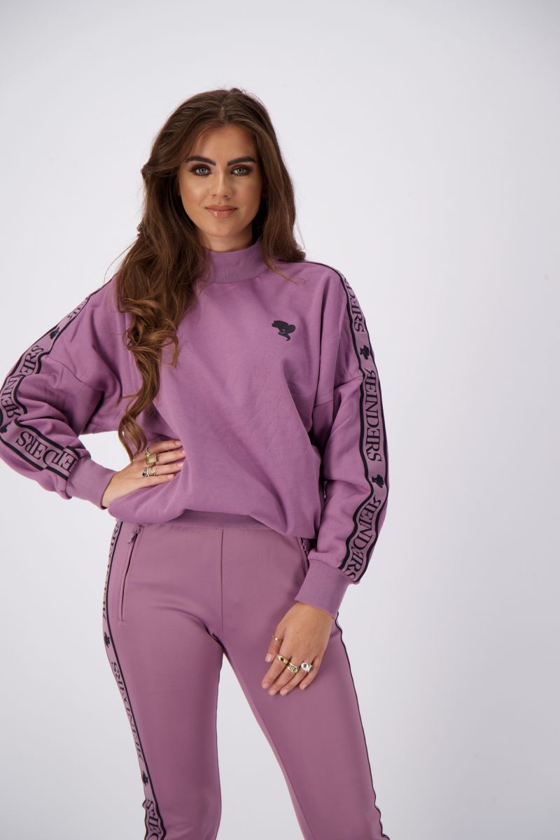 TRACKING SWEATER
